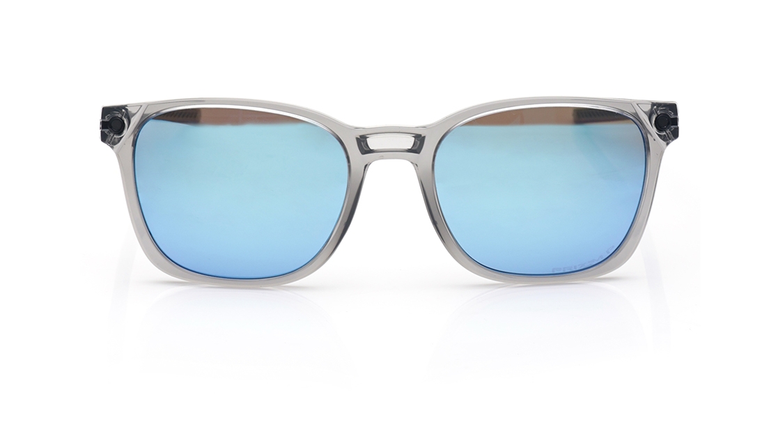 Image 1 of Blue Wayfarer Polarized Sunglasses for Women from Oakley Available at Titan Eye+