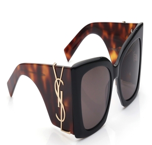 Image 2 of Black CatEye Sunglasses for Women from Saint Laurent Available at Titan Eye+