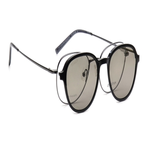 Image 2 of Silver Oval Eyeglasses for Men and Women from Titan Available at Titan Eye+