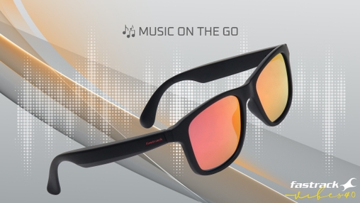 Image 2 of Red Wayfarer Polarized Sunglasses for Men and Women from Fastrack Available at Titan Eye+